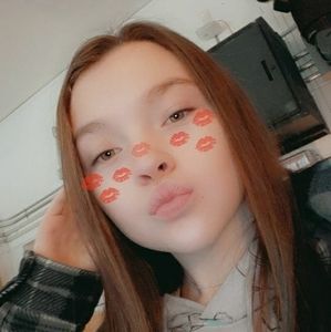 Meet your Posher, Bobbie